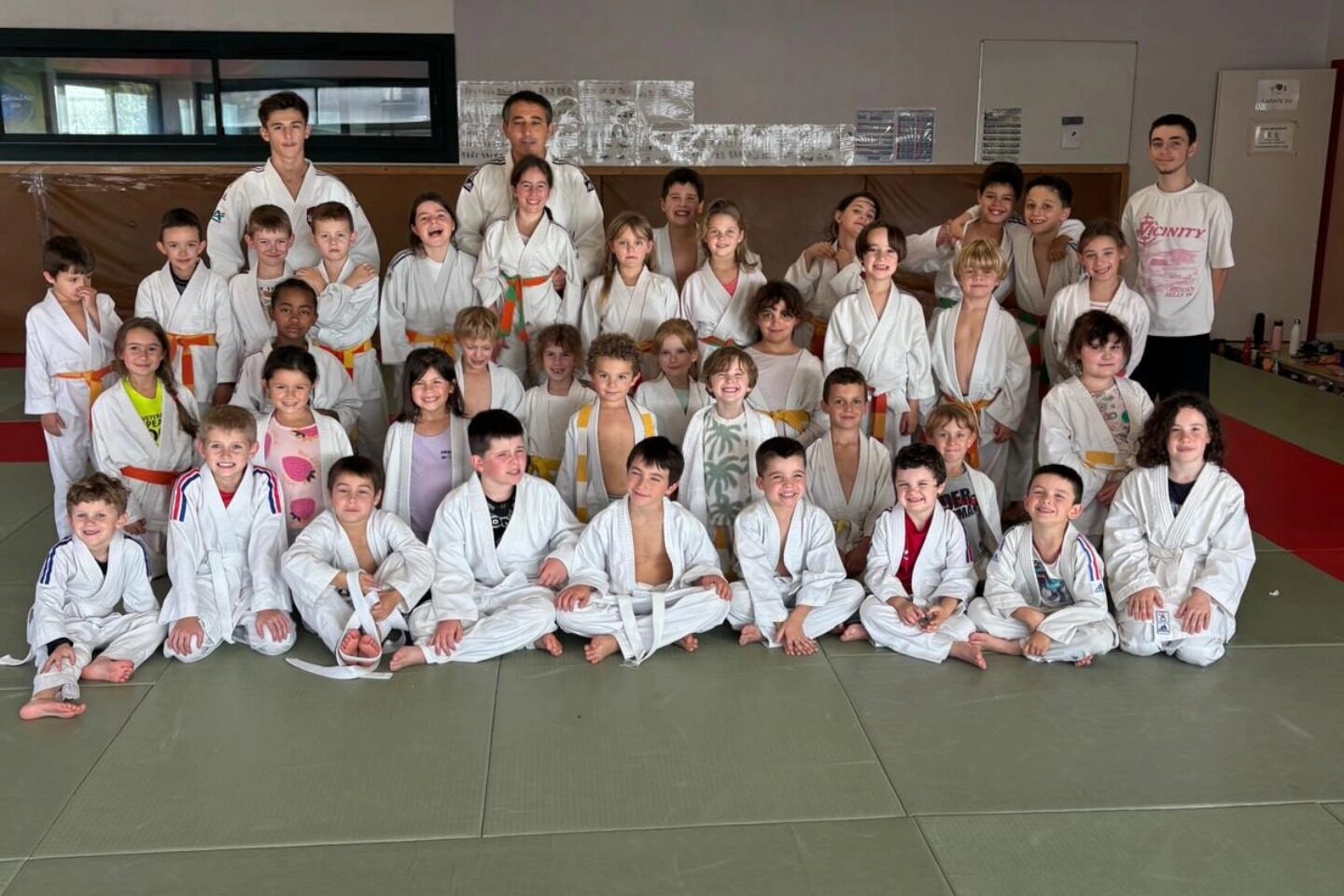 571408499_1168677622033746_3650681187198545578_n – Copie