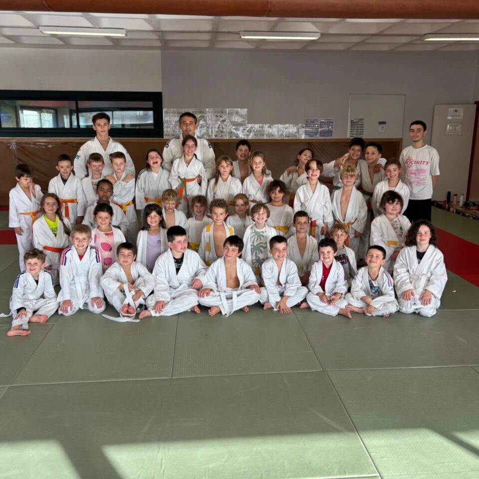 571408499_1168677622033746_3650681187198545578_n – Copie